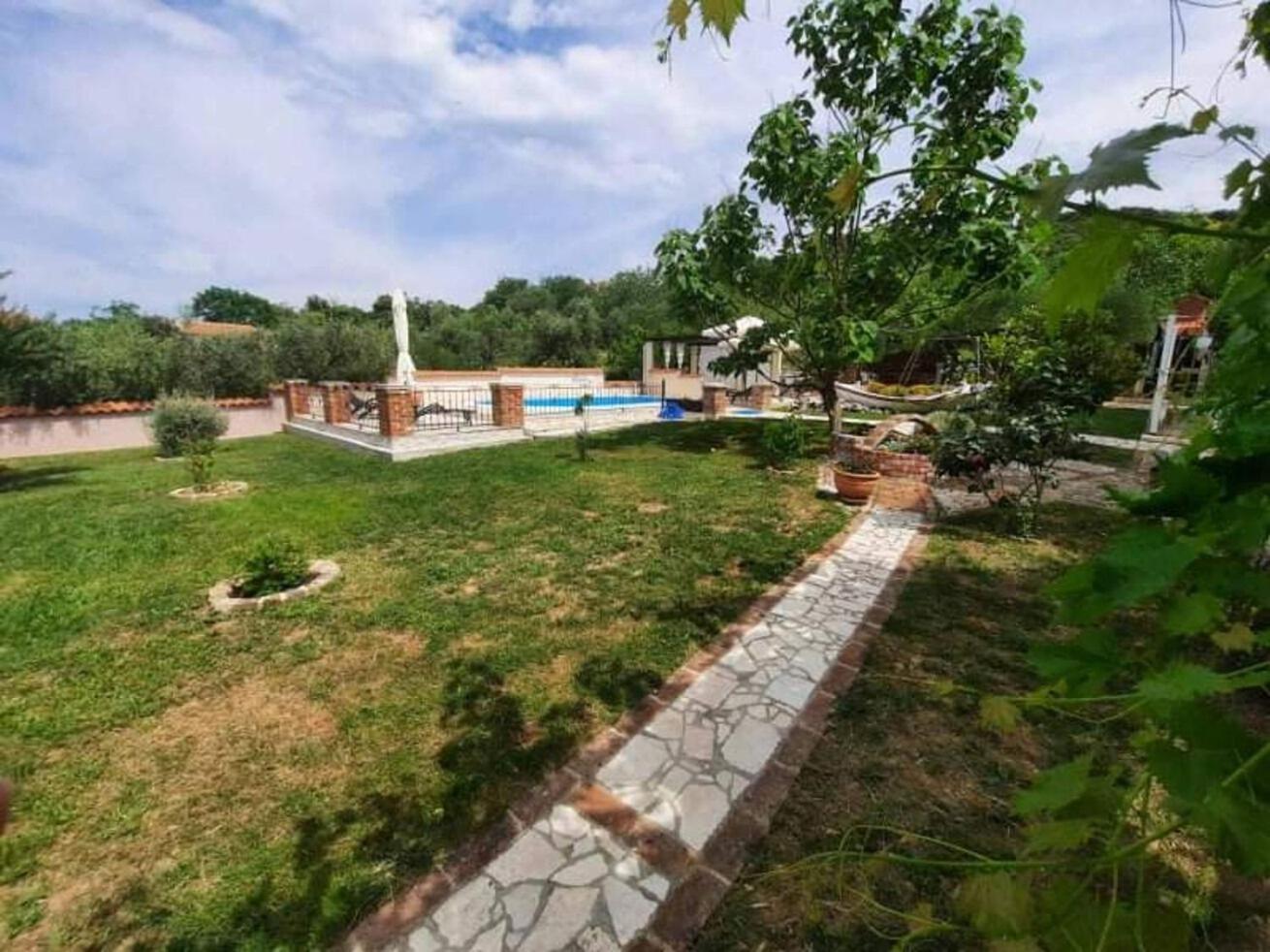 Apartments Robi- Swimming Pool And Beautiful Garden Kampor ภายนอก รูปภาพ